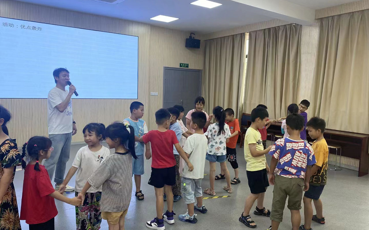 牟平龙观乡中心学校